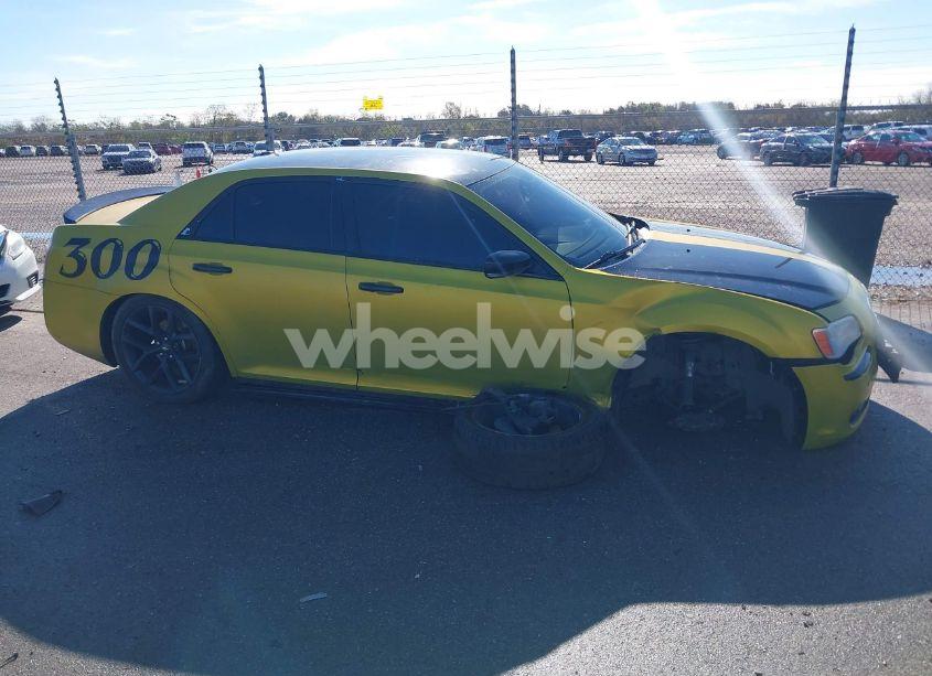 Photo 13 of 2014 Chrysler 300 (VIN 2C3CCAAG5EH183697)