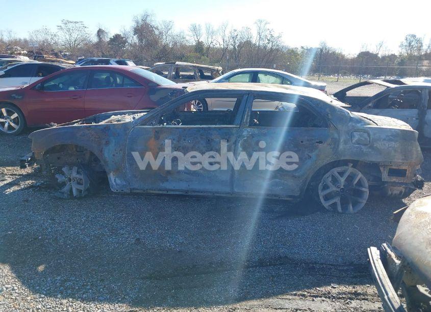 Photo 14 of 2014 Chrysler 300 (VIN 2C3CCAAG5EH183697)