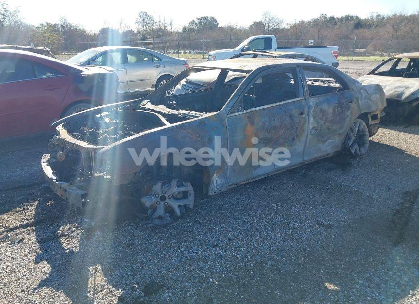 Photo 2 of 2014 Chrysler 300 (VIN 2C3CCAAG5EH183697)