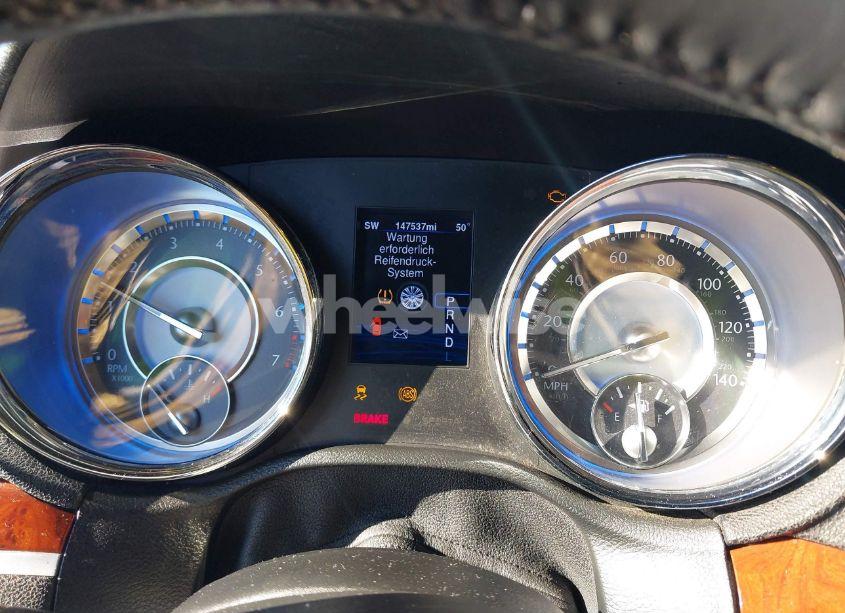 Photo 7 of 2014 Chrysler 300 (VIN 2C3CCAAG5EH183697)