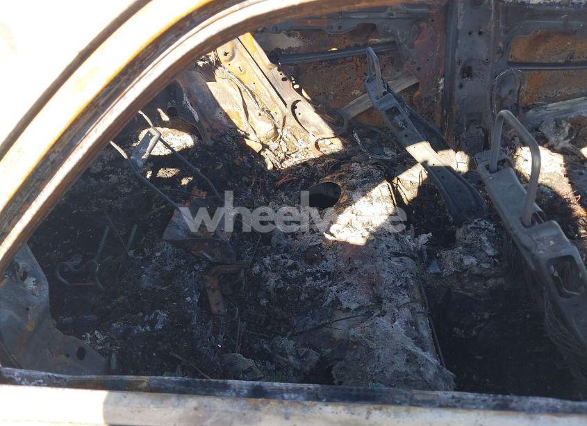 Photo 8 of 2014 Chrysler 300 (VIN 2C3CCAAG5EH183697)