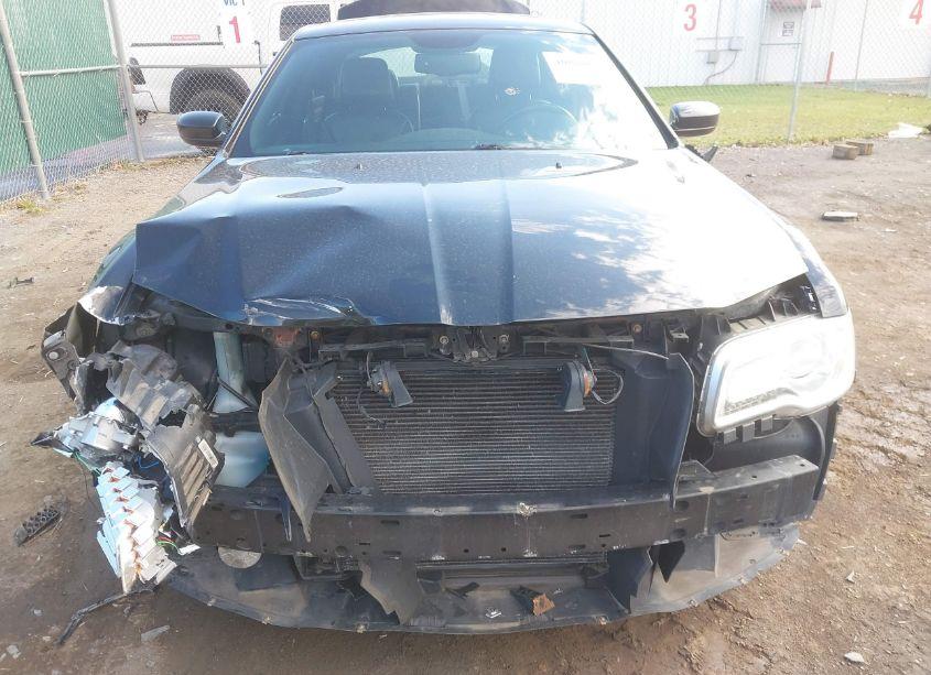 Photo 6 of 2014 Chrysler 300 (VIN 2C3CCAAG5EH190178)