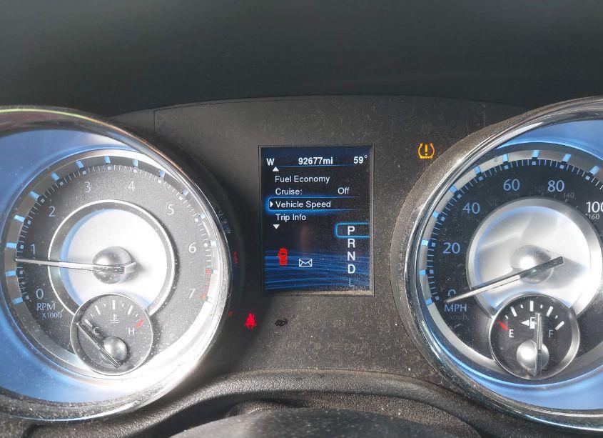 Photo 7 of 2014 Chrysler 300 (VIN 2C3CCAAG5EH190178)