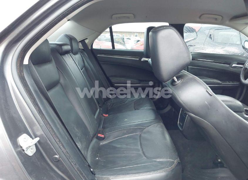 Photo 8 of 2015 Chrysler 300 LIMITED (VIN 2C3CCAAG5FH743042)