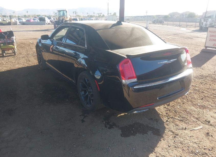 Photo 3 of 2015 Chrysler 300 LIMITED (VIN 2C3CCAAG5FH796792)