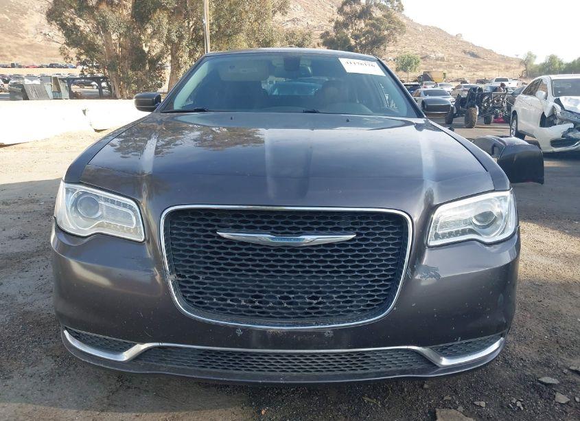 Photo 13 of 2015 Chrysler 300 LIMITED (VIN 2C3CCAAG5FH908846)