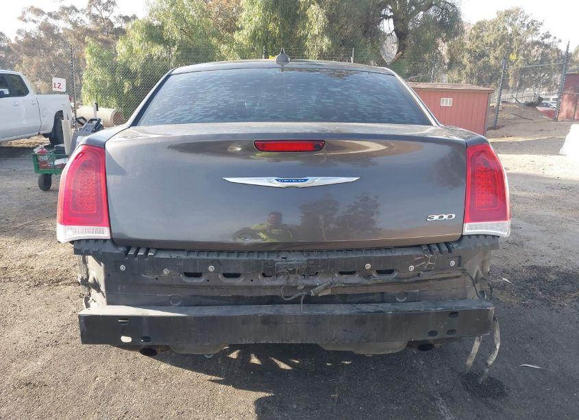 Photo 17 of 2015 Chrysler 300 LIMITED (VIN 2C3CCAAG5FH908846)