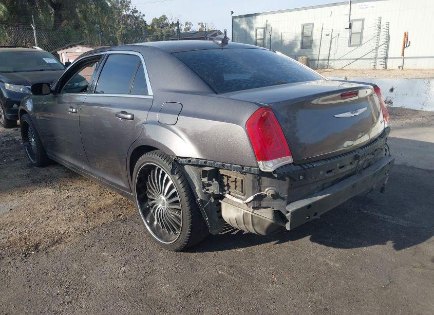 Photo 3 of 2015 Chrysler 300 LIMITED (VIN 2C3CCAAG5FH908846)