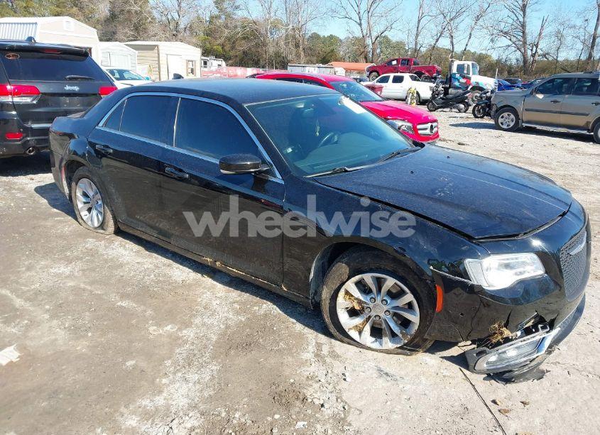 2015 Chrysler 300 LIMITED (VIN 2C3CCAAG5FH921788) main photo