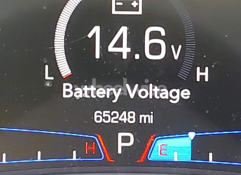 Photo 15 of 2015 Chrysler 300 LIMITED (VIN 2C3CCAAG5FH921788)