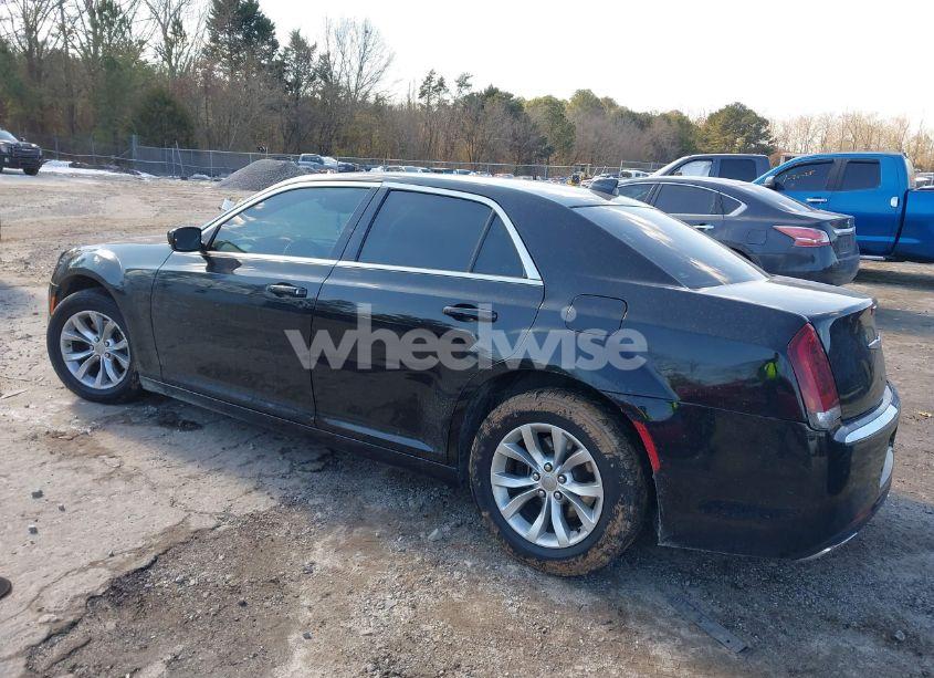 Photo 3 of 2015 Chrysler 300 LIMITED (VIN 2C3CCAAG5FH921788)