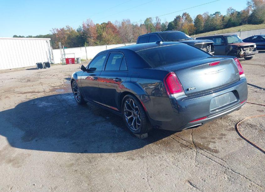 Photo 3 of 2018 Chrysler 300 TOURING (VIN 2C3CCAAG5JH340820)