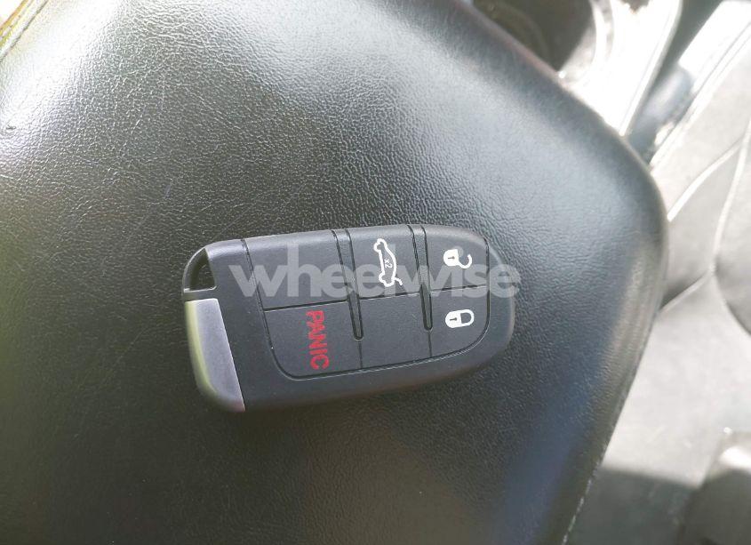 Photo 11 of 2012 Chrysler 300 (VIN 2C3CCAAG6CH261367)