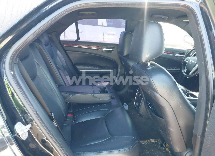 Photo 8 of 2012 Chrysler 300 (VIN 2C3CCAAG6CH261367)