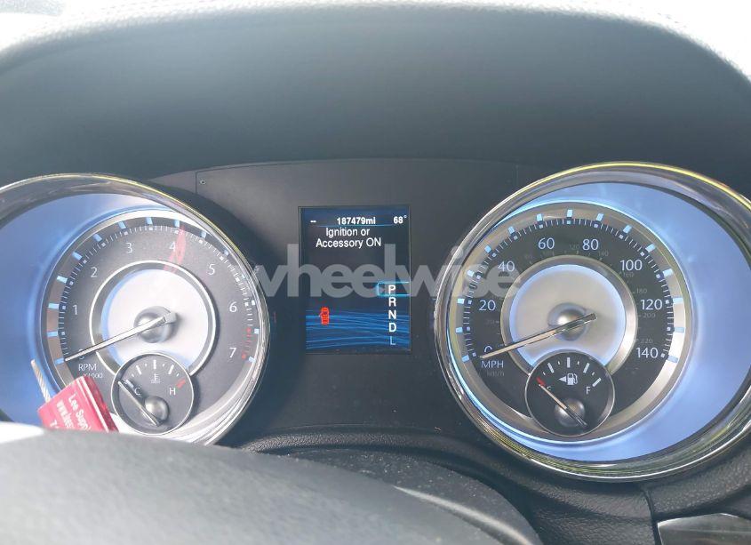 Photo 7 of 2013 Chrysler 300 MOTOWN (VIN 2C3CCAAG6DH709723)