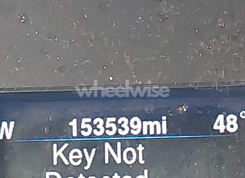 Photo 15 of 2014 Chrysler 300 (VIN 2C3CCAAG6EH220935)