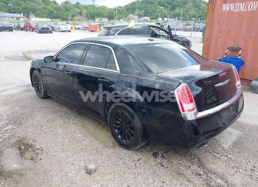 Photo 3 of 2014 Chrysler 300 (VIN 2C3CCAAG6EH220935)