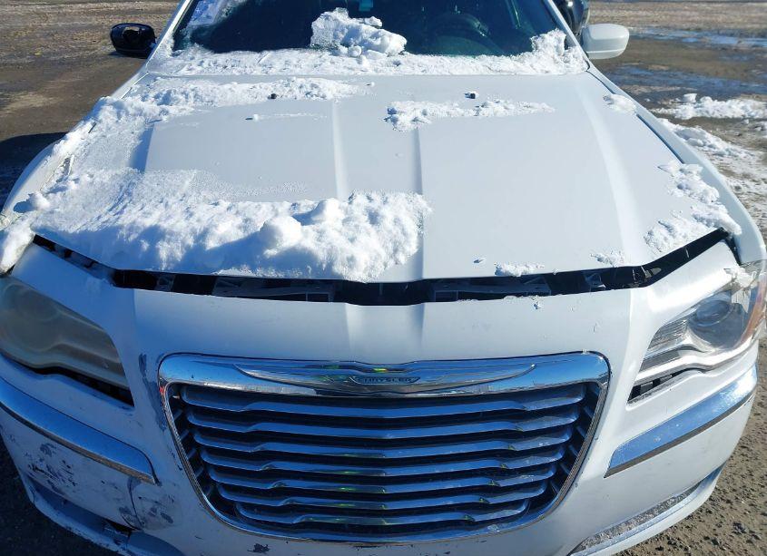 Photo 10 of 2014 Chrysler 300 (VIN 2C3CCAAG6EH365327)