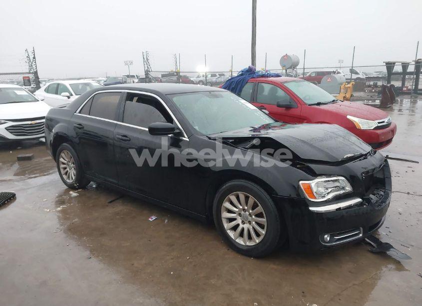 2014 Chrysler 300 (VIN 2C3CCAAG6EH380782) main photo