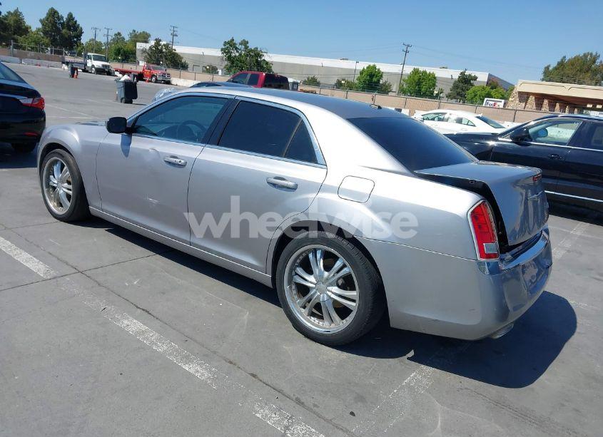 Photo 3 of 2014 Chrysler 300 (VIN 2C3CCAAG6EH383035)