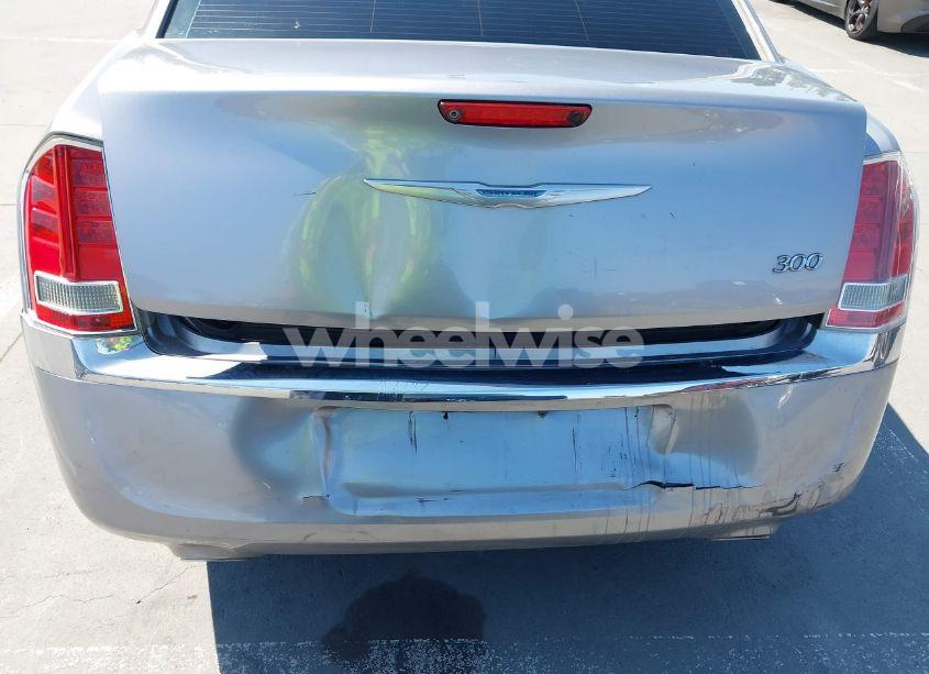 Photo 6 of 2014 Chrysler 300 (VIN 2C3CCAAG6EH383035)