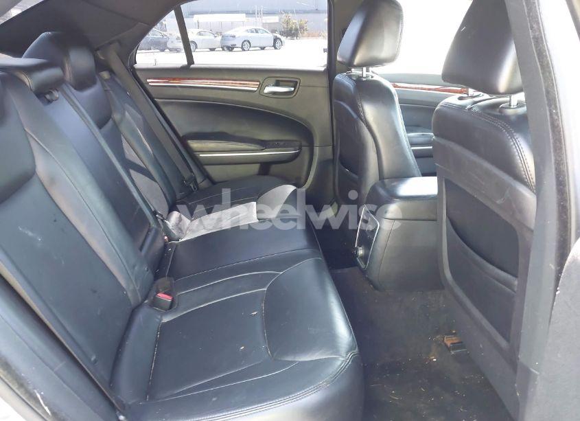Photo 8 of 2014 Chrysler 300 (VIN 2C3CCAAG6EH383035)