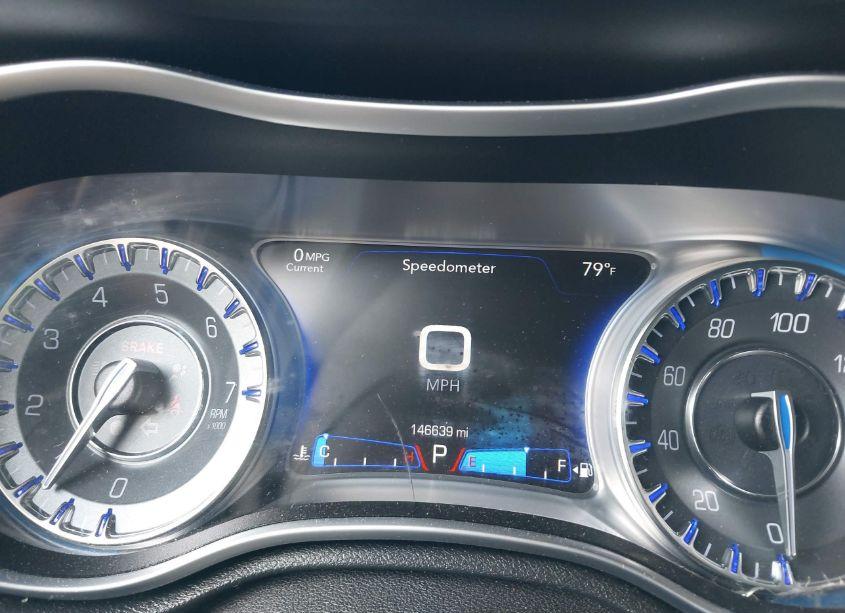 Photo 7 of 2015 Chrysler 300 LIMITED (VIN 2C3CCAAG6FH735824)