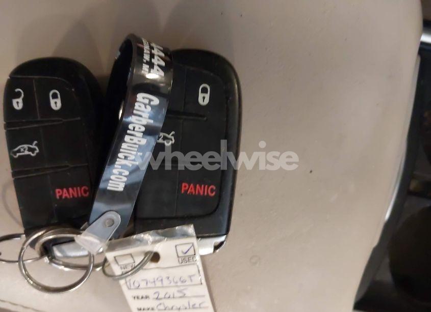 Photo 11 of 2015 Chrysler 300 LIMITED (VIN 2C3CCAAG6FH749366)