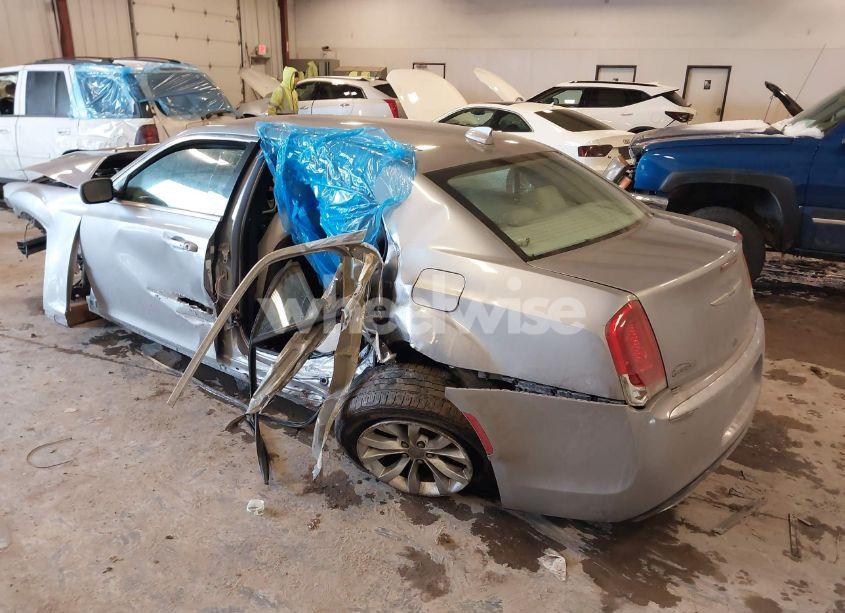 Photo 3 of 2015 Chrysler 300 LIMITED (VIN 2C3CCAAG6FH749366)