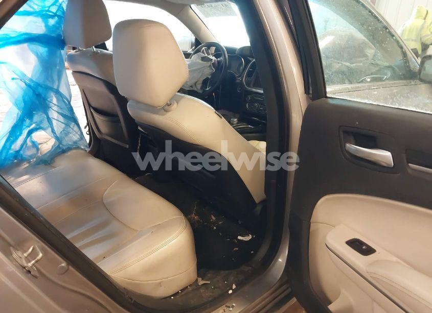 Photo 8 of 2015 Chrysler 300 LIMITED (VIN 2C3CCAAG6FH749366)