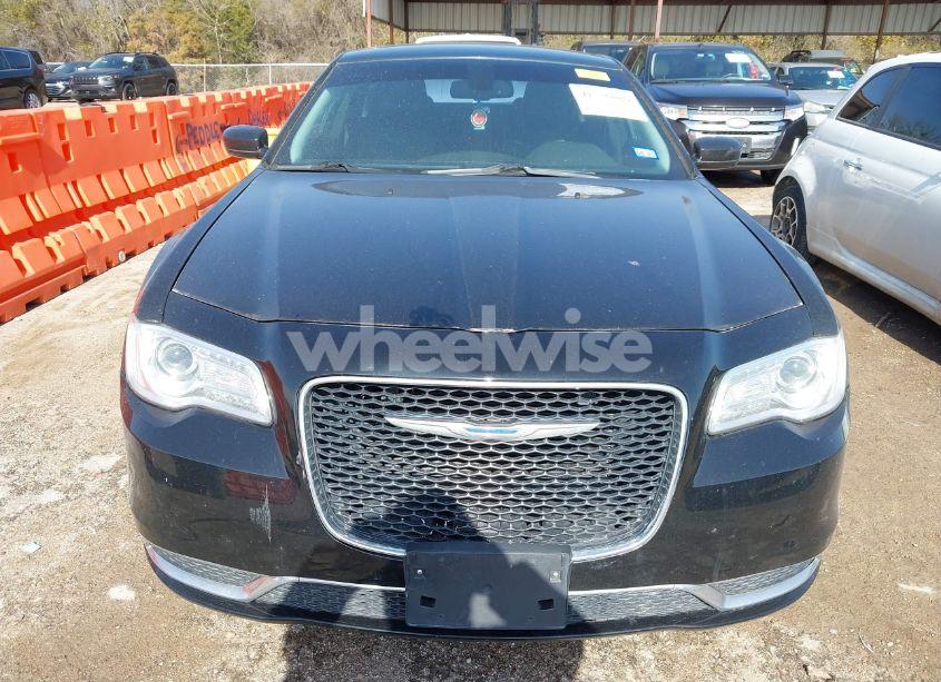 Photo 6 of 2015 Chrysler 300 LIMITED (VIN 2C3CCAAG6FH801921)