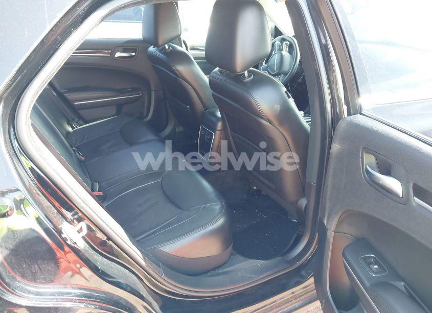 Photo 8 of 2015 Chrysler 300 LIMITED (VIN 2C3CCAAG6FH801921)