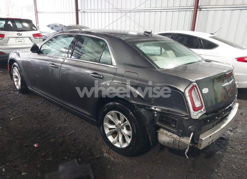 Photo 3 of 2015 Chrysler 300 LIMITED (VIN 2C3CCAAG6FH818475)