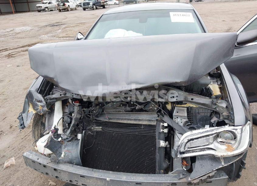 Photo 10 of 2015 Chrysler 300 LIMITED (VIN 2C3CCAAG6FH819268)