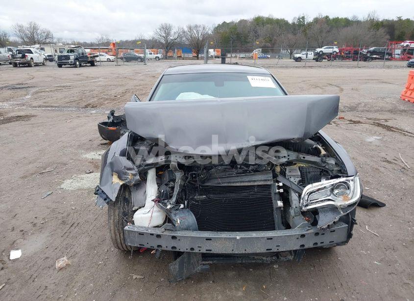 Photo 11 of 2015 Chrysler 300 LIMITED (VIN 2C3CCAAG6FH819268)