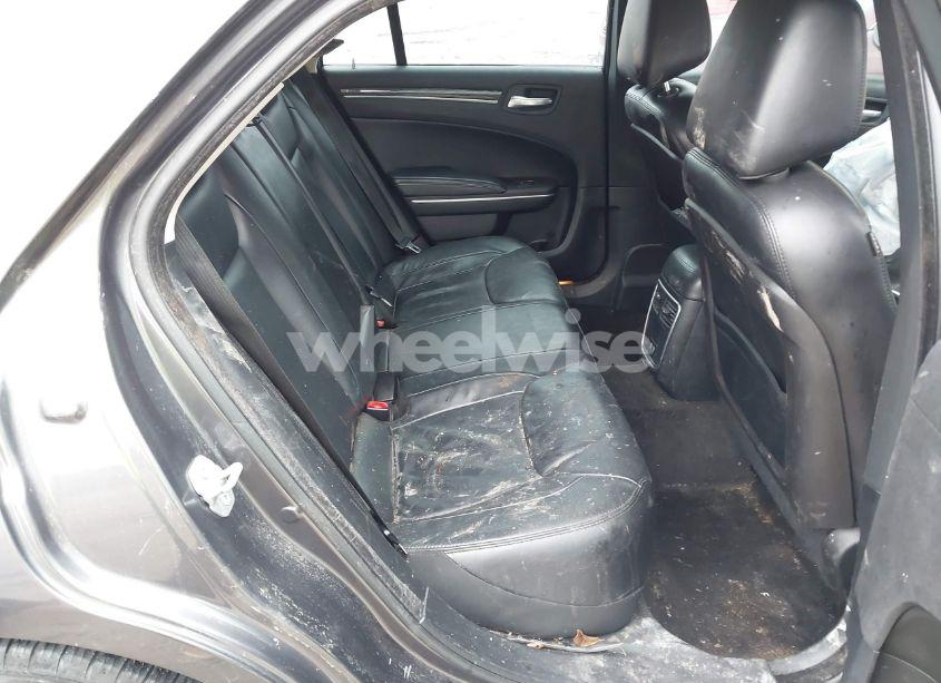 Photo 8 of 2015 Chrysler 300 LIMITED (VIN 2C3CCAAG6FH819268)