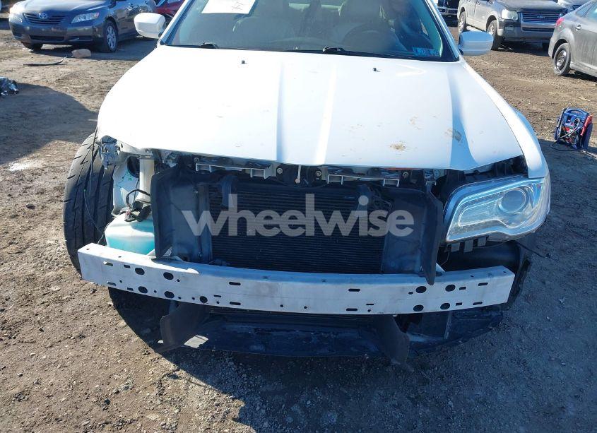 Photo 6 of 2015 Chrysler 300 LIMITED (VIN 2C3CCAAG6FH876084)