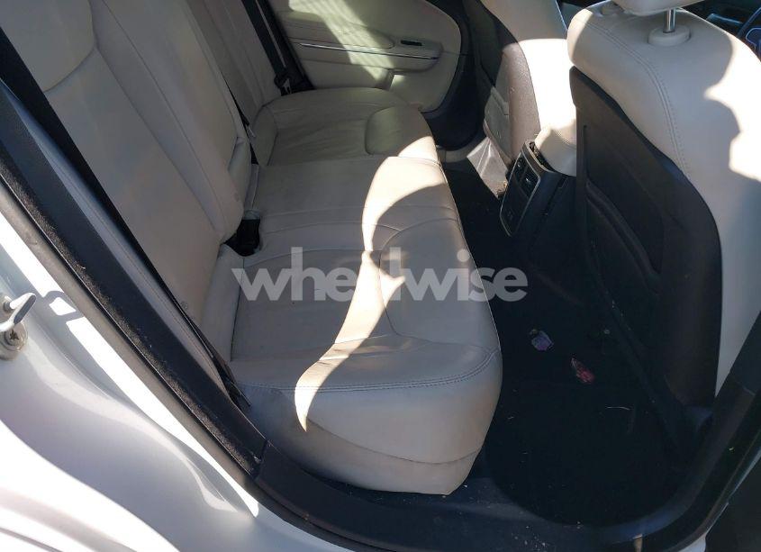 Photo 8 of 2015 Chrysler 300 LIMITED (VIN 2C3CCAAG6FH876084)