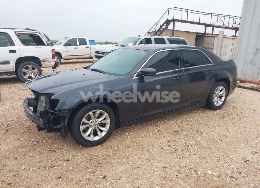 Photo 2 of 2015 Chrysler 300 LIMITED (VIN 2C3CCAAG6FH929978)