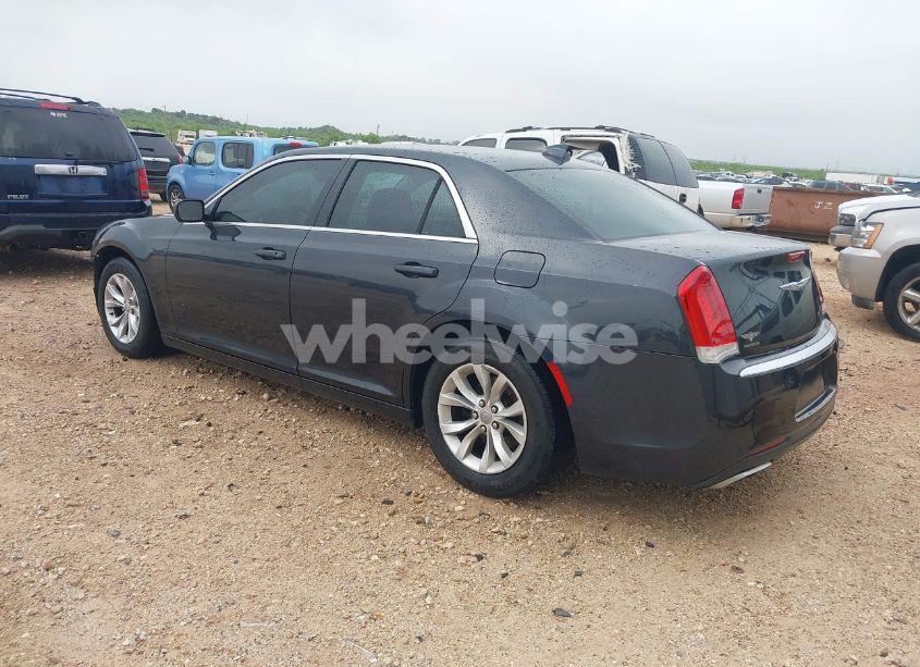 Photo 3 of 2015 Chrysler 300 LIMITED (VIN 2C3CCAAG6FH929978)