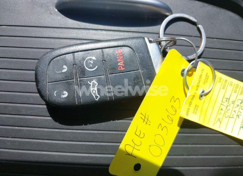 Photo 11 of 2016 Chrysler 300 LIMITED (VIN 2C3CCAAG6GH106212)