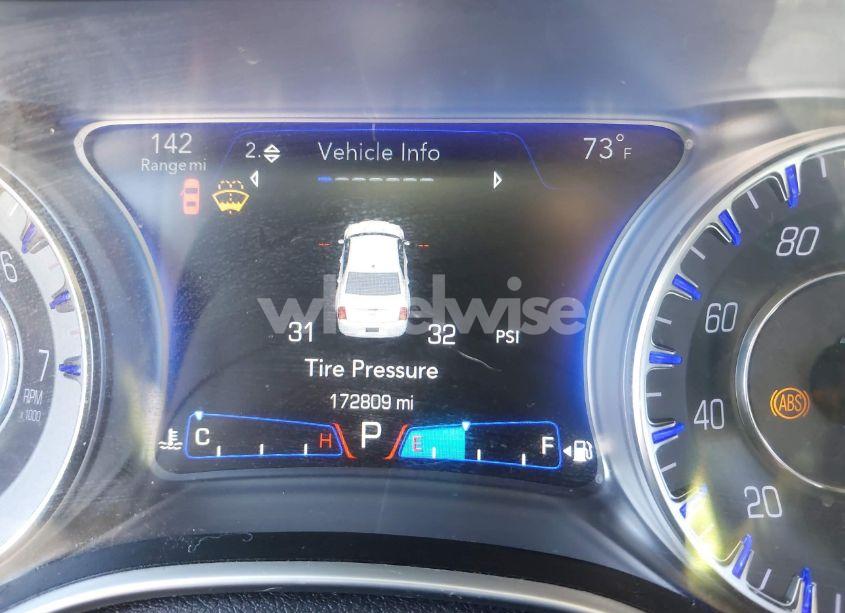 Photo 7 of 2016 Chrysler 300 LIMITED (VIN 2C3CCAAG6GH106212)