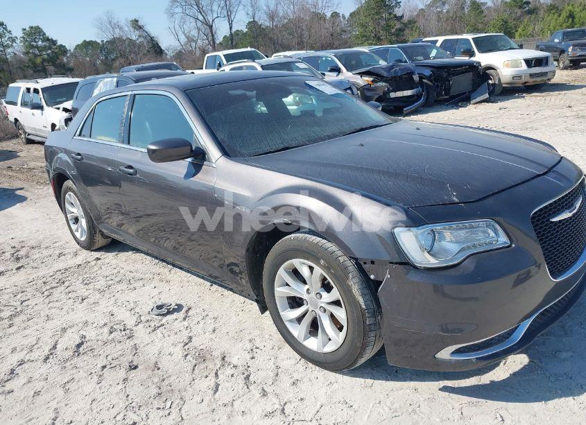 2016 Chrysler 300 LIMITED (VIN 2C3CCAAG6GH151523) main photo