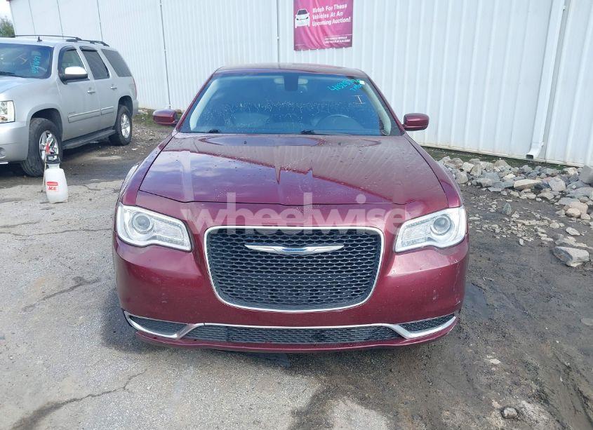 Photo 12 of 2016 Chrysler 300 LIMITED (VIN 2C3CCAAG6GH252710)