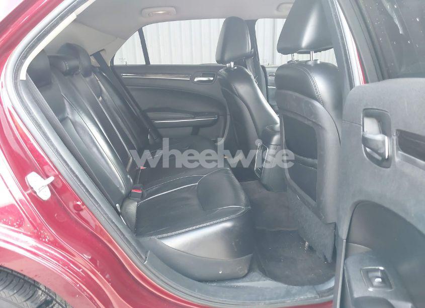 Photo 8 of 2016 Chrysler 300 LIMITED (VIN 2C3CCAAG6GH252710)