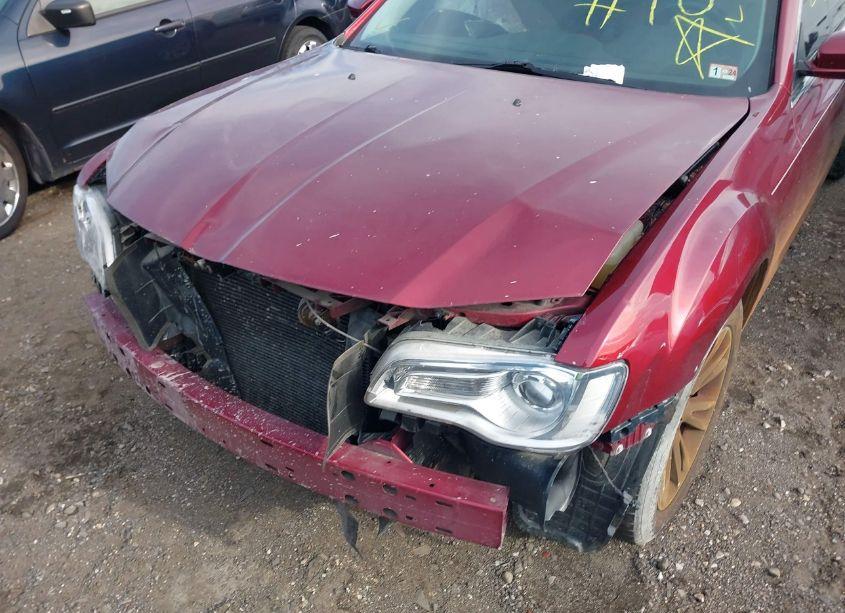 Photo 6 of 2016 Chrysler 300 ANNIVERSARY EDITION (VIN 2C3CCAAG6GH278224)