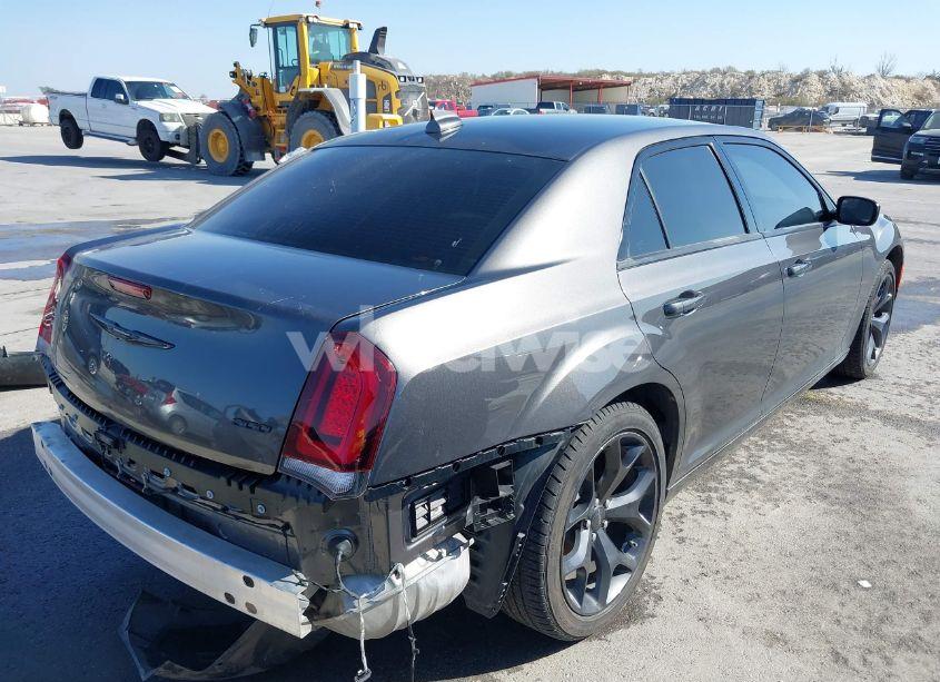 Photo 4 of 2023 Chrysler 300 TOURING (VIN 2C3CCAAG6PH657837)