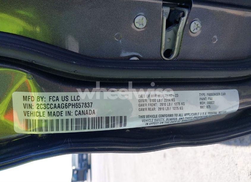 Photo 9 of 2023 Chrysler 300 TOURING (VIN 2C3CCAAG6PH657837)