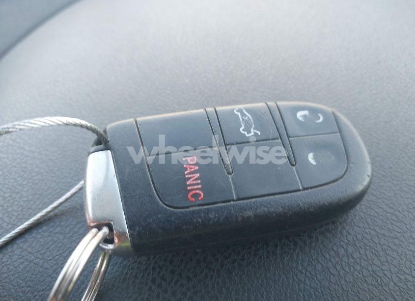 Photo 11 of 2012 Chrysler 300 (VIN 2C3CCAAG7CH207785)