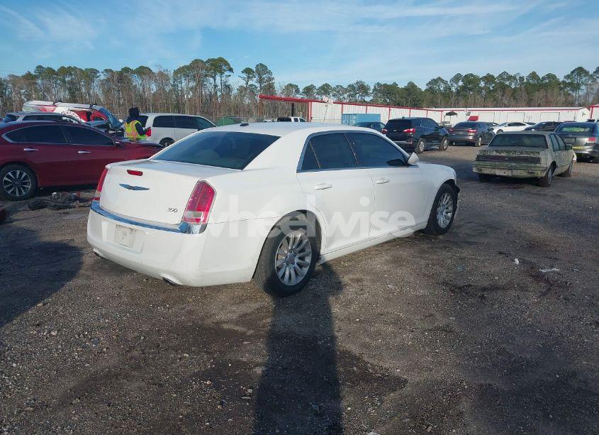Photo 4 of 2012 Chrysler 300 (VIN 2C3CCAAG7CH207785)
